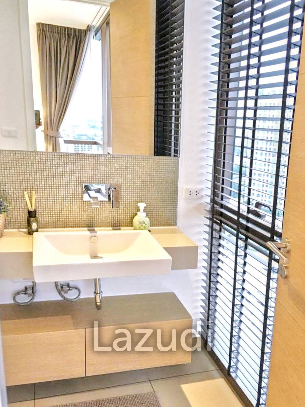 2 Bedroom 3 Bathroom 74 SQ.M The Lofts Ekkamai