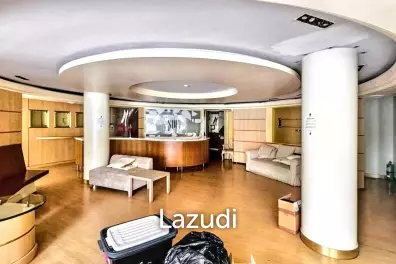 Dental Clinic Space for Rent in Sala Daeng