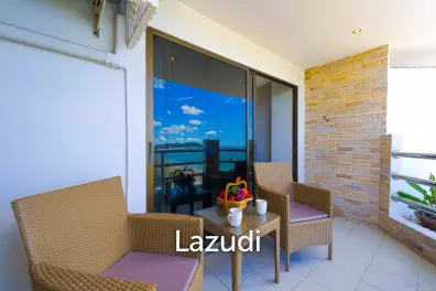 Blue Wawe: Beachfront Studio Condo-Seaview (BW1)