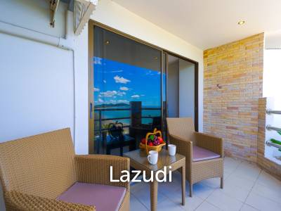 Blue Wawe: Beachfront Studio Condo-Seaview (BW1)