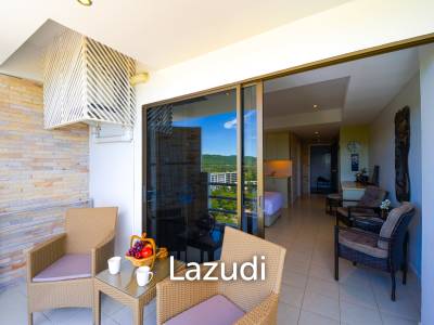 Blue Wawe: Beachfront Studio Condo-Seaview (BW1)