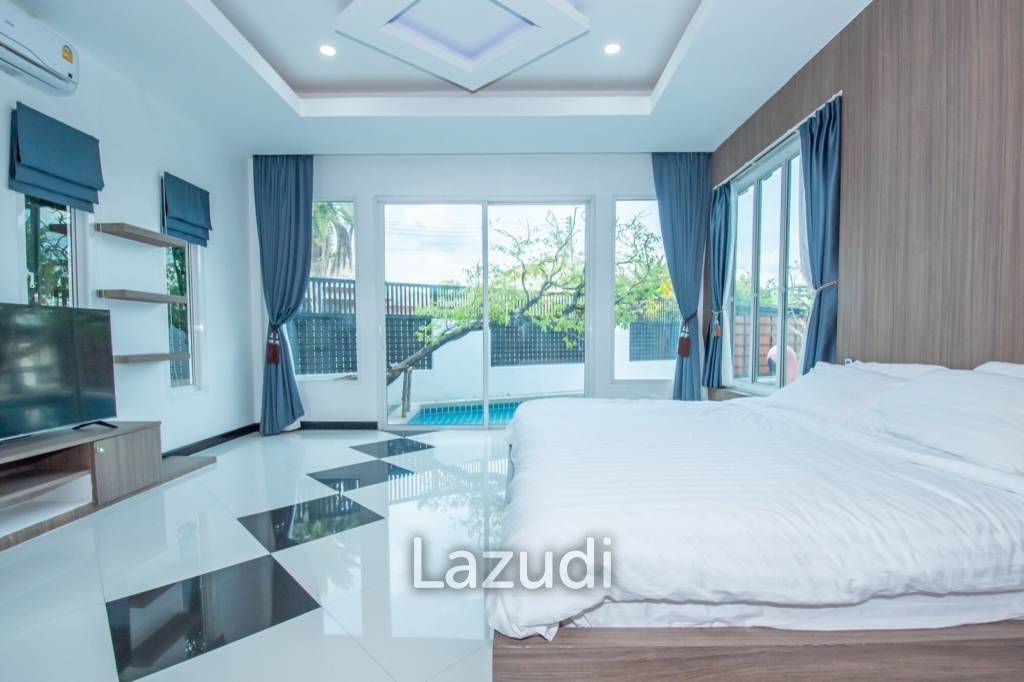 4 Beds 4 Baths 350 SQ.M. Baan Piam Mongkon