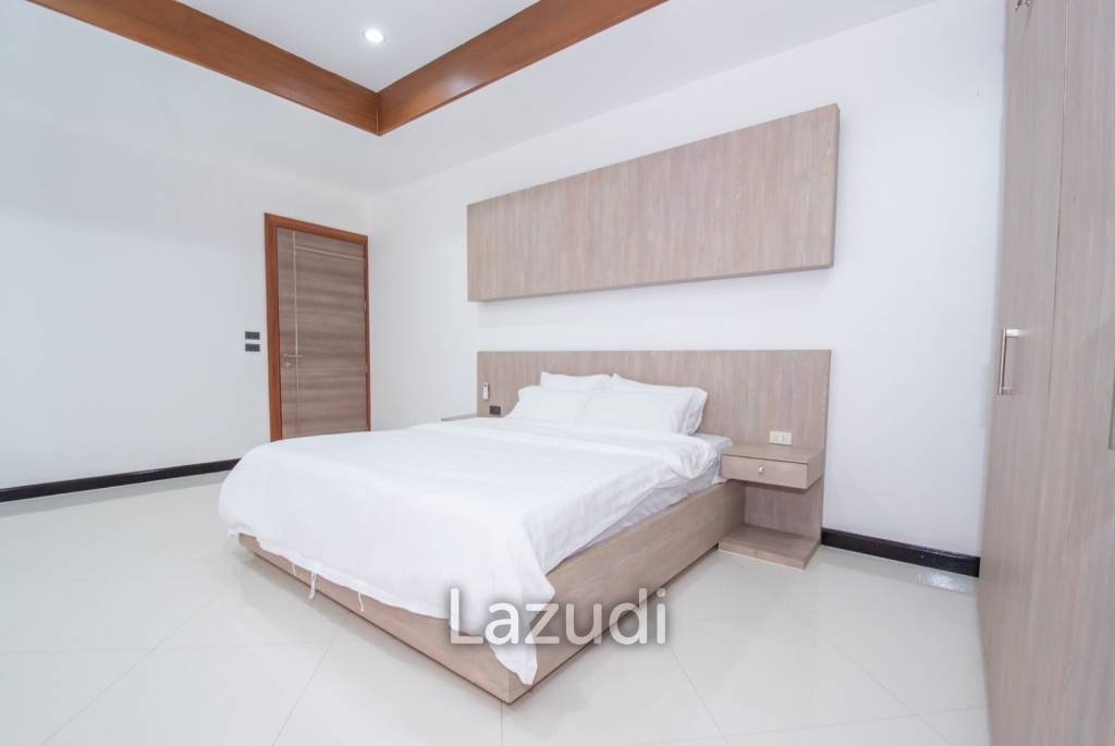 4 Beds 4 Baths 350 SQ.M. Baan Piam Mongkon