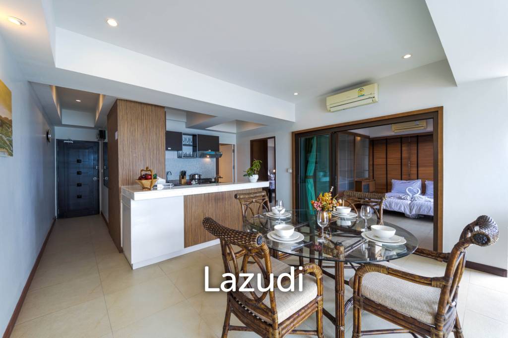 Blue Wawe: Beachfront 2 bed Condo with Seaview! (BW2)