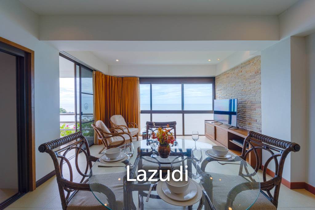 Blue Wawe: Beachfront 2 bed Condo with Seaview! (BW2)