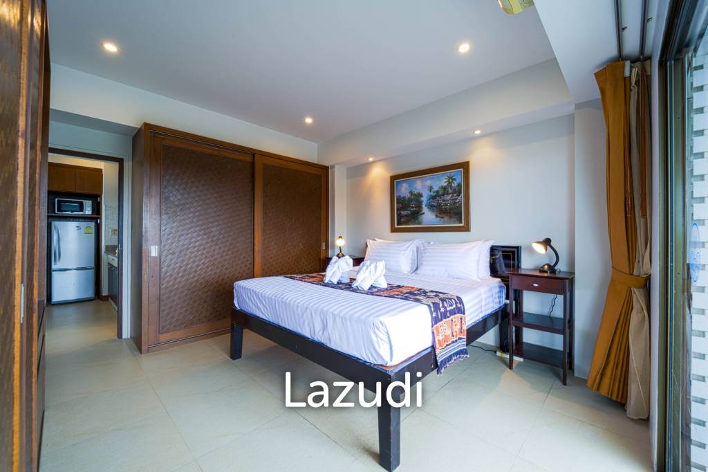 Blue Wawe: Beachfront 2 bed Condo with Seaview! (BW2)