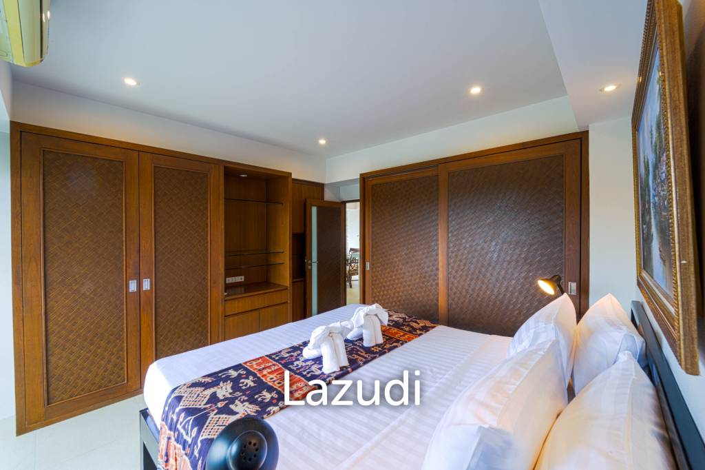 Blue Wawe: Beachfront 2 bed Condo with Seaview! (BW2)