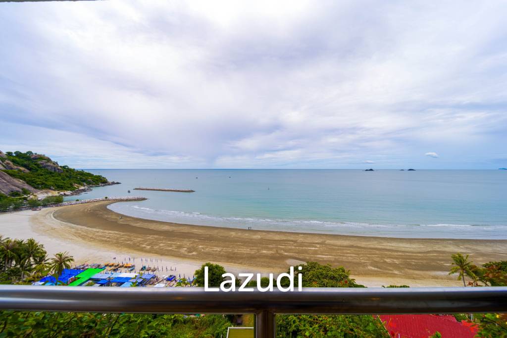Blue Wawe: Beachfront 2 bed Condo with Seaview! (BW2)