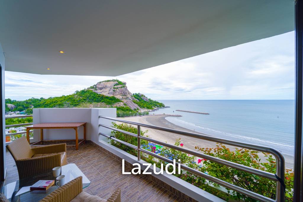 Blue Wawe: Beachfront 2 bed Condo with Seaview! (BW2)