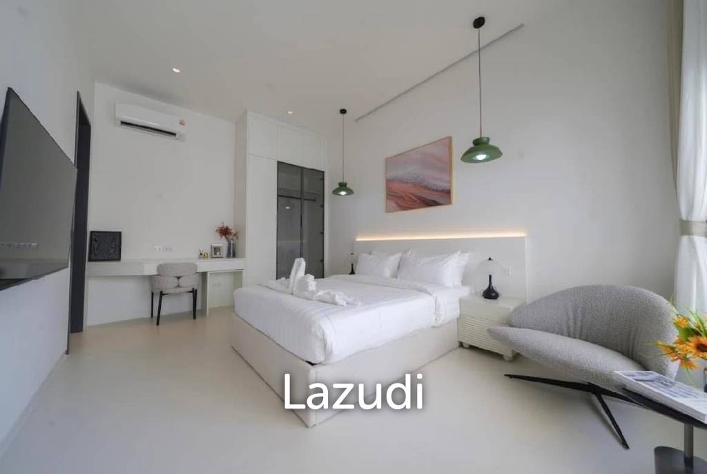 6 Bedrooms 8 Bathrooms 200 SQ.M. Pool Villa in South Pattaya