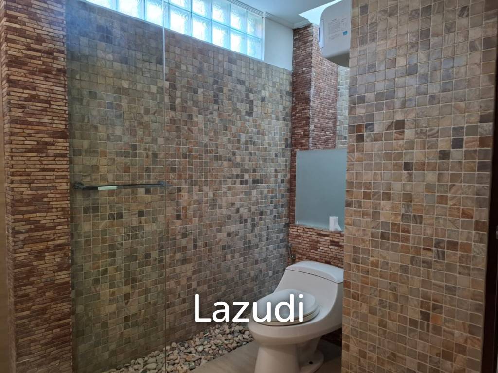 Two Leasehold Villas for the Price of One - Seminyak