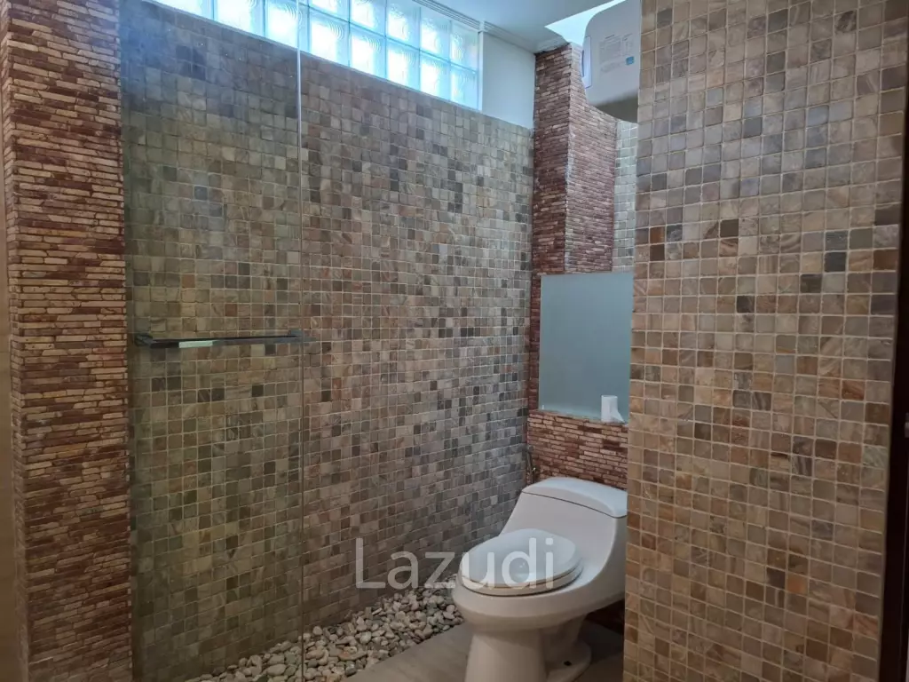 Two Leasehold Villas for the Price of One - Seminyak