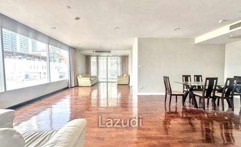 2 Bed 2 Bath 132 SQ.M Wilshire Condominium