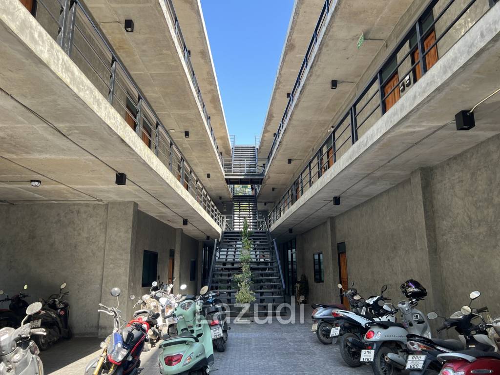 3-Storey Apartment/Dormitory 50 Rooms Near To University
