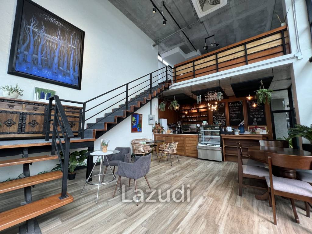 3-Storey Apartment/Dormitory 50 Rooms Near To University