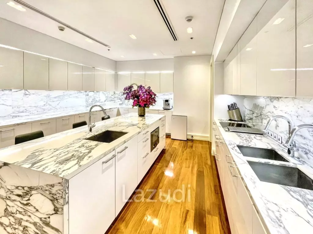 4 Bed 408 SQ.M The Ritz-Carlton Residences Bangkok