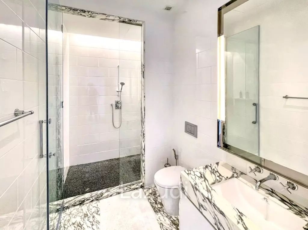 4 Bed 408 SQ.M The Ritz-Carlton Residences Bangkok