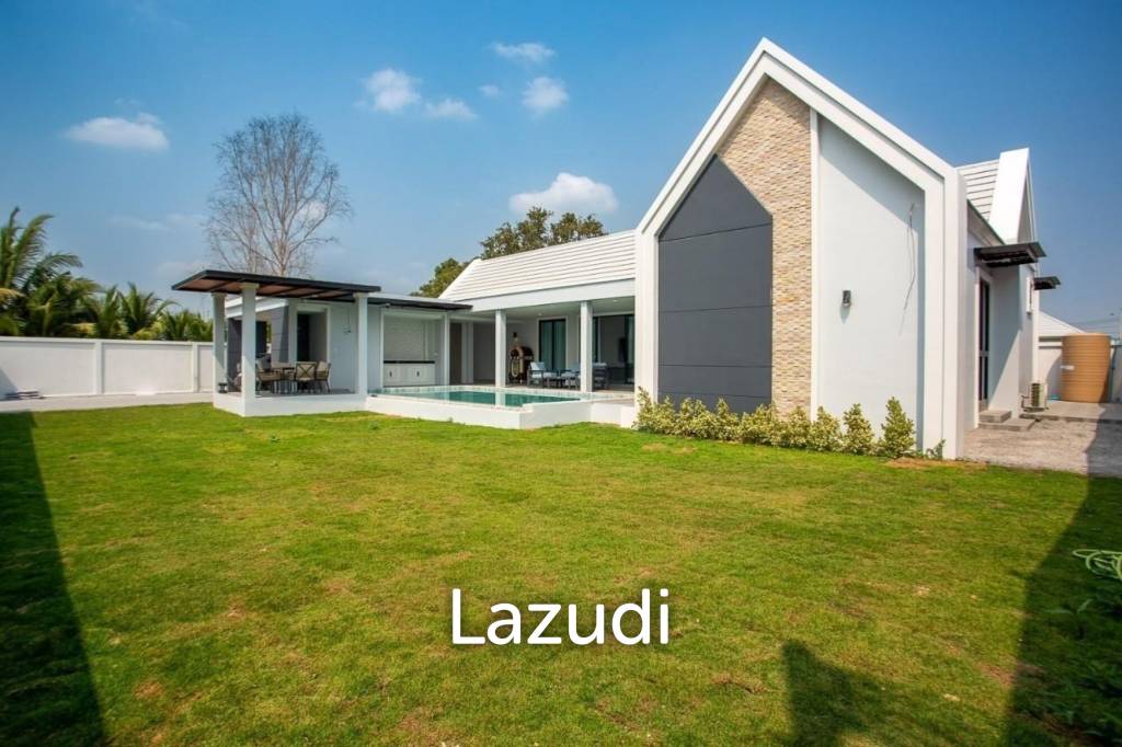 Modern 4 Bedroom Villa  with Pool in IBreeze View Hua Hin