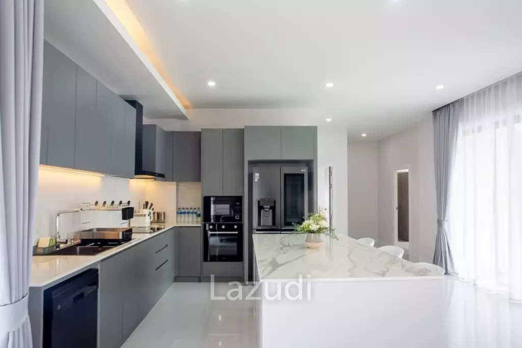 Modern 4 Bedroom Villa  with Pool in IBreeze View Hua Hin