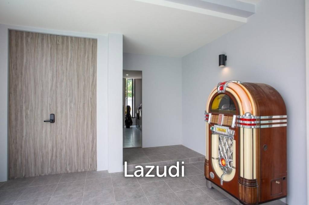 Modern 4 Bedroom Villa  with Pool in IBreeze View Hua Hin