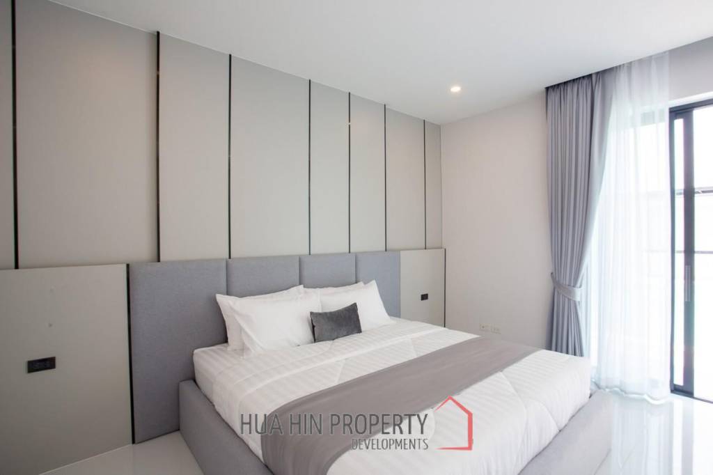 Modern 4 Bedroom Villa  with Pool in IBreeze View Hua Hin
