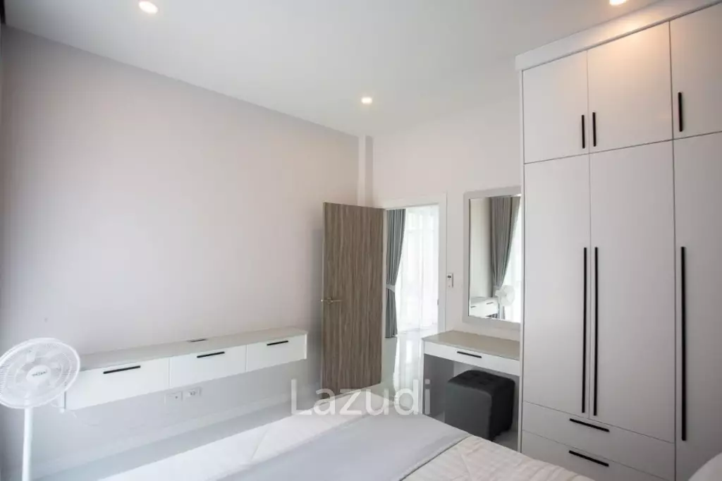 Modern 4 Bedroom Villa  with Pool in IBreeze View Hua Hin