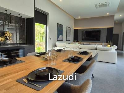 4 Beds 6 Baths 350 SQ.M. The Village at Horeshoe Point