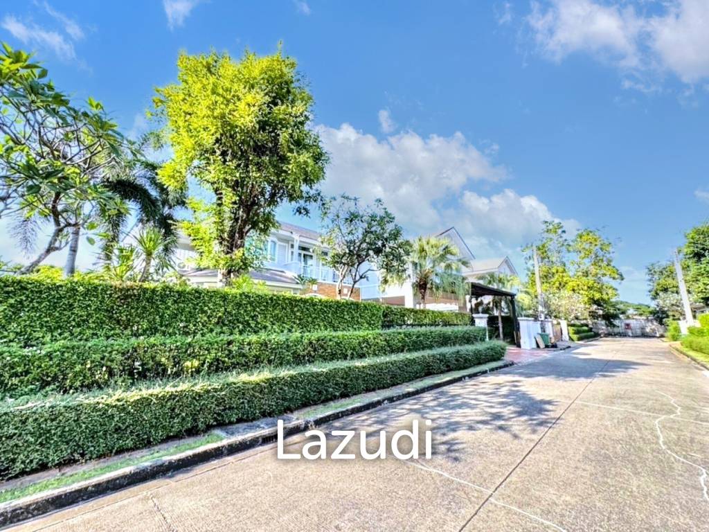 5 Bed 800 SQ.M Perfect Masterpiece Rama 9-Krungthep Kreetha