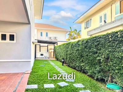 5 Bed 800 SQ.M Perfect Masterpiece Rama 9-Krungthep Kreetha