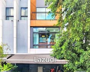 3 Bed 3 Bath 125 SQ.M Arden Pattanakarn