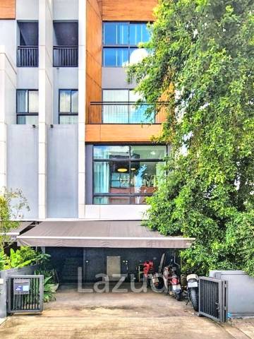 3 Bed 3 Bath 125 SQ.M Arden Pattanakarn