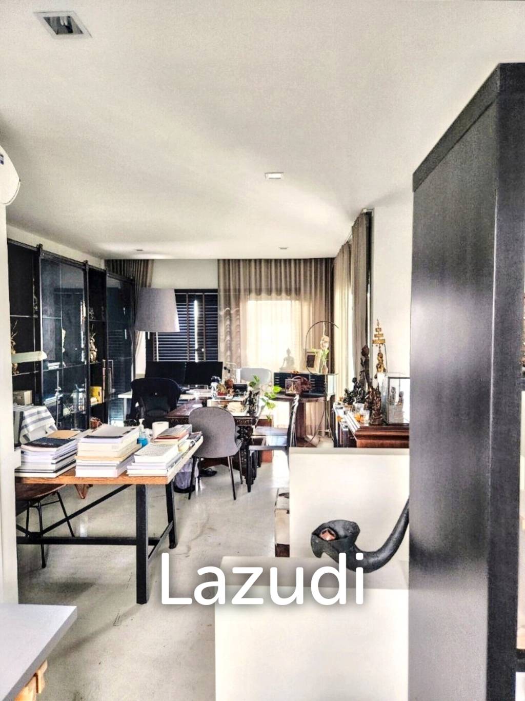 3 Bed 3 Bath 125 SQ.M Arden Pattanakarn