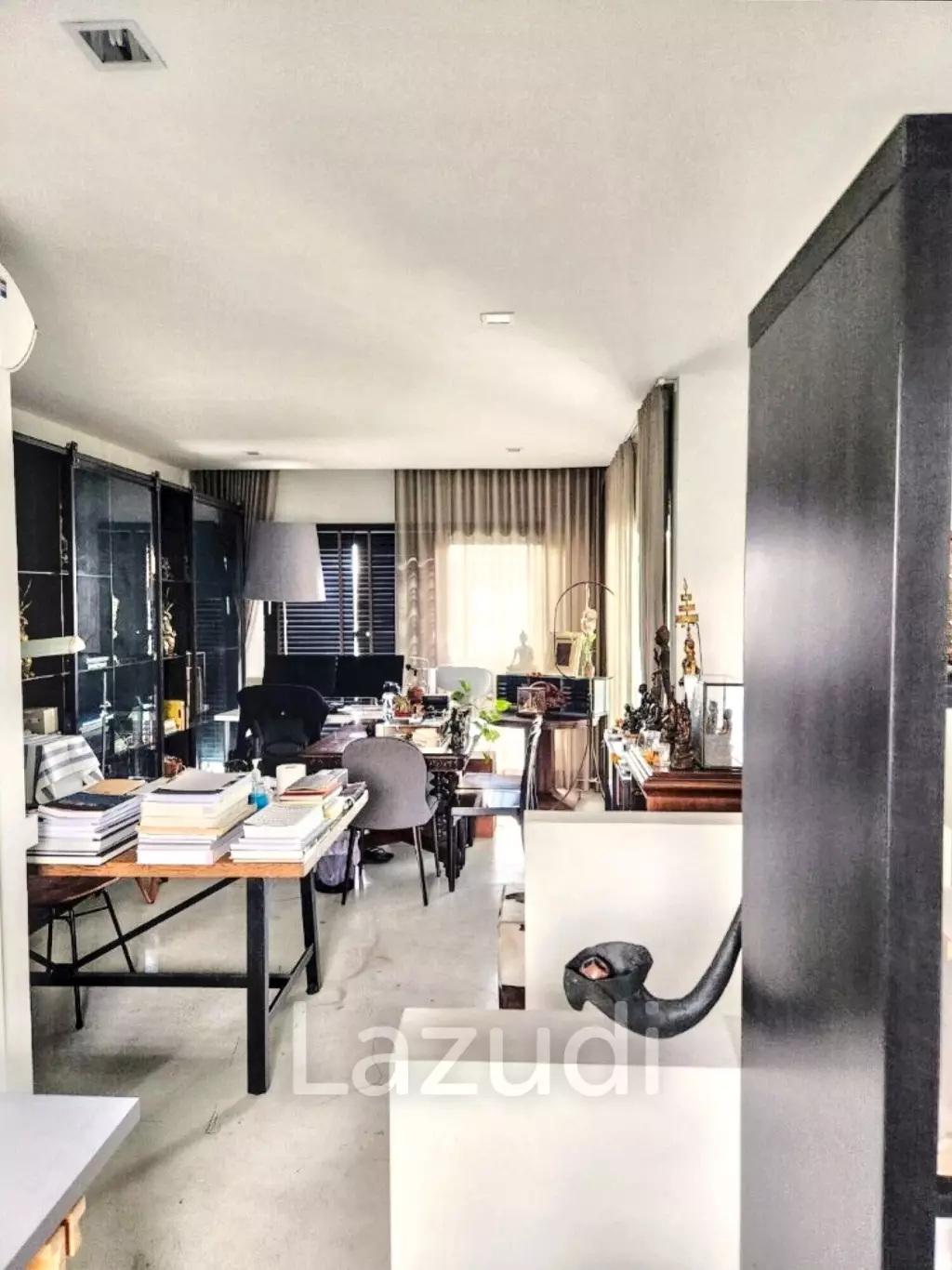 3 Bed 3 Bath 125 SQ.M Arden Pattanakarn