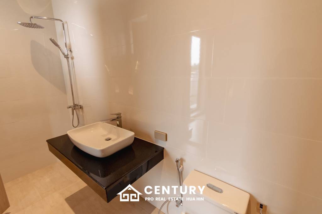 Invest in The Chatt Luxury Pool Villa Wang Phong