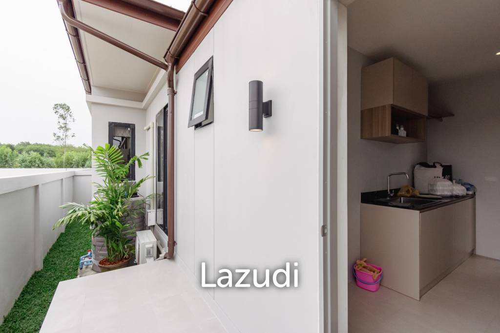 468 ตร.ม 3 เตียง 3 อาบน้ำ วิลล่า For ขาย