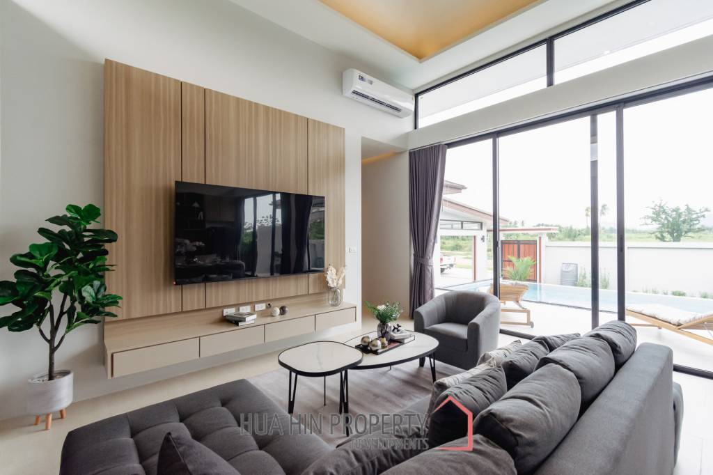 Invest in The Chatt Luxury Pool Villa Wang Phong