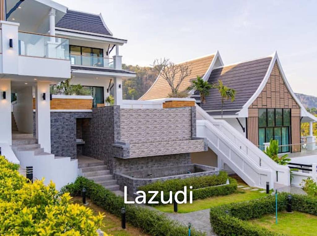 Stunning Seaview Pool Villa with 4 Bedrooms In Chalong