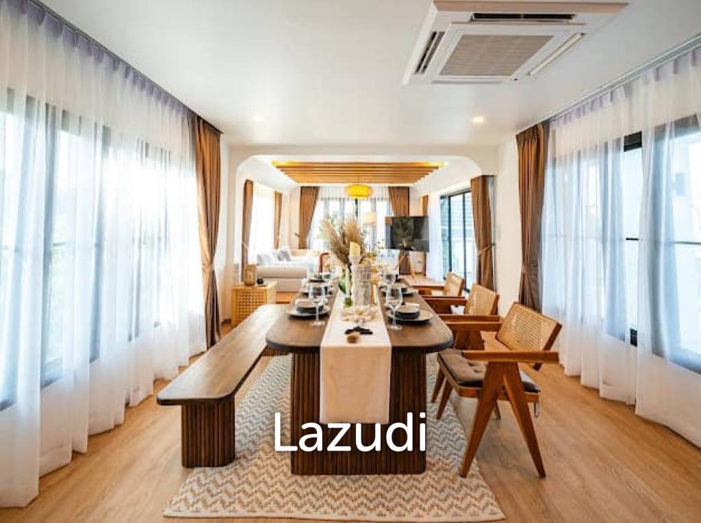 Stunning Seaview Pool Villa with 4 Bedrooms In Chalong