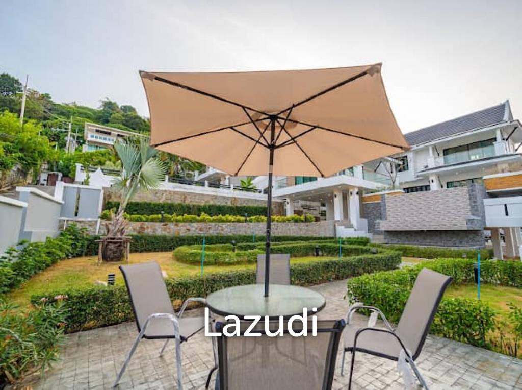 Stunning Seaview Pool Villa with 4 Bedrooms In Chalong