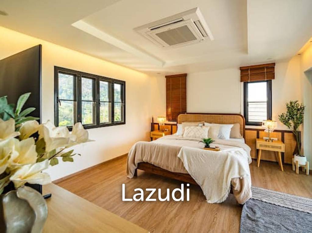 Stunning Seaview Pool Villa with 4 Bedrooms In Chalong