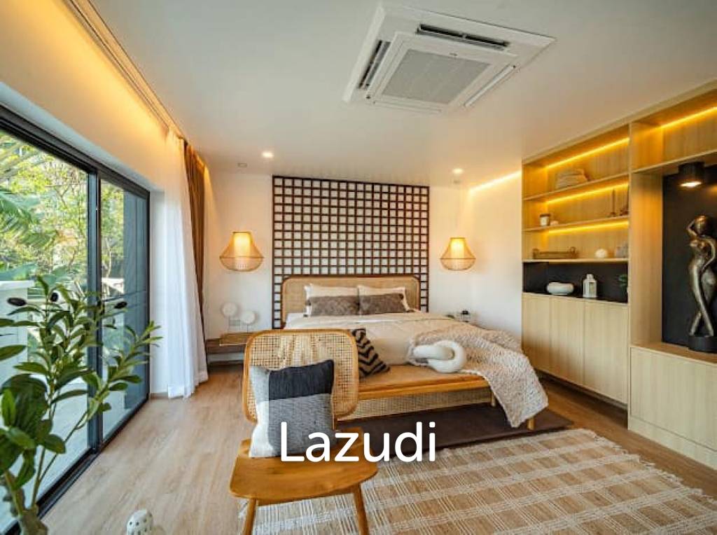 Stunning Seaview Pool Villa with 4 Bedrooms In Chalong