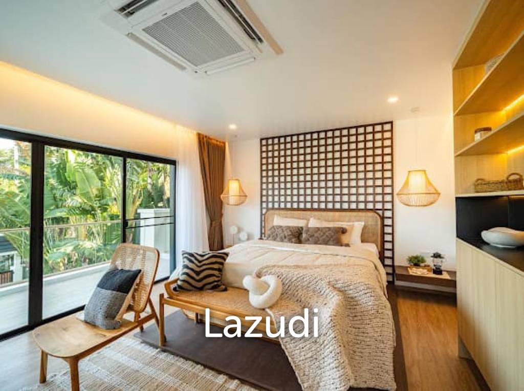 Stunning Seaview Pool Villa with 4 Bedrooms In Chalong