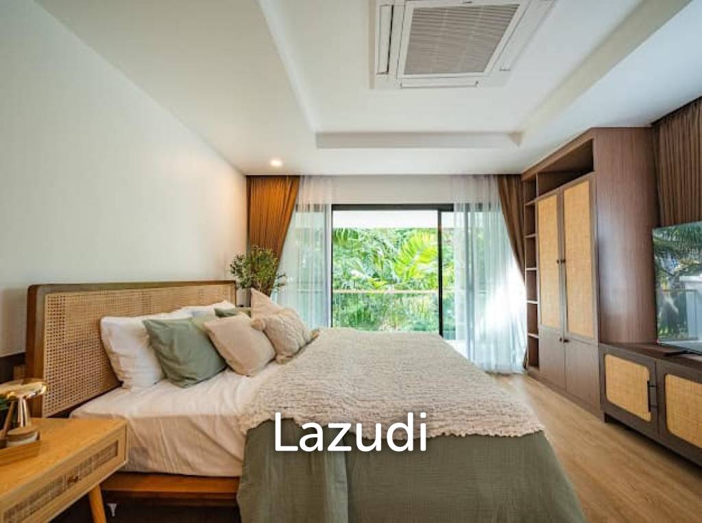 Stunning Seaview Pool Villa with 4 Bedrooms In Chalong