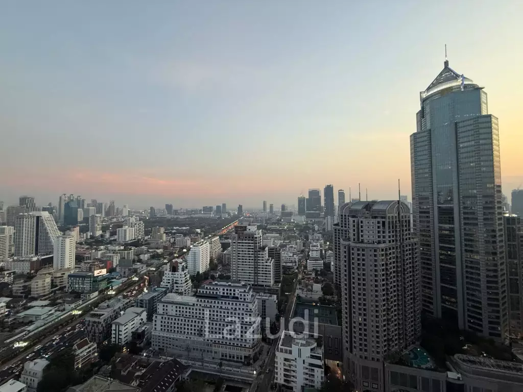 2 Bed 2 Bath 140 SQ.M  Athenee Residence