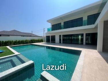 4 Bed 5 Bath Villa For Sale