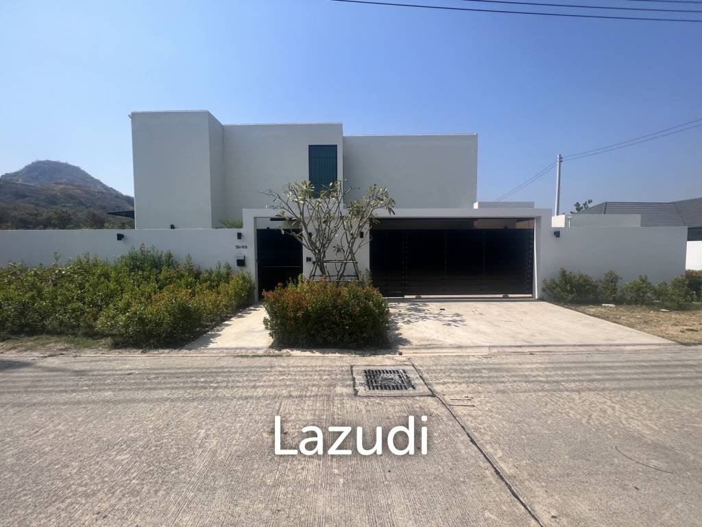 900 Sqm 4 Bed 5 Bath Villa For Sale