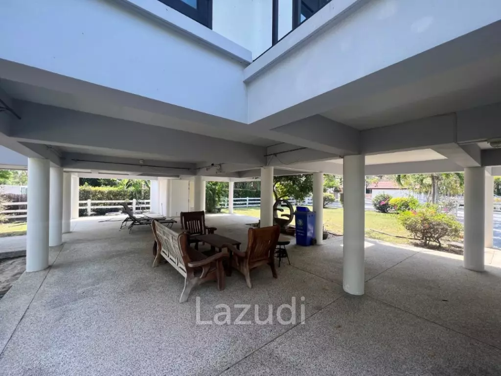 ROYAL GARDEN RESORT  : 2 Storey 2 bed great value villa