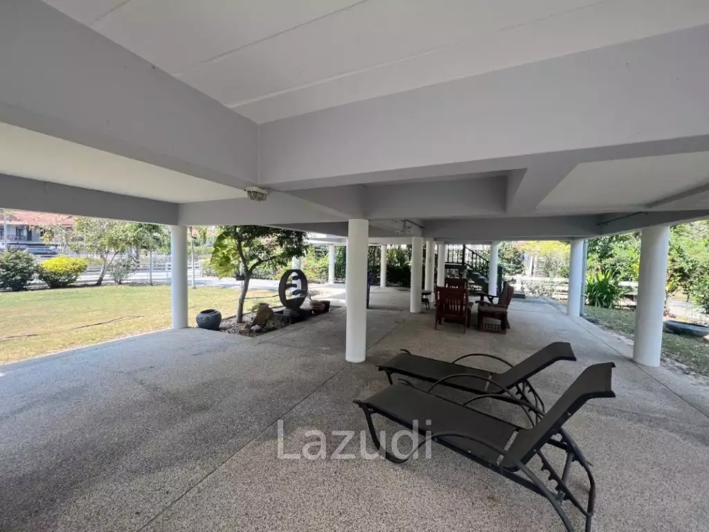 ROYAL GARDEN RESORT  : 2 Storey 2 bed great value villa