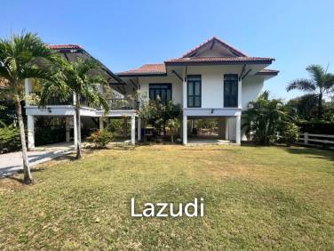 ROYAL GARDEN RESORT  : 2 Storey 2 bed great value villa