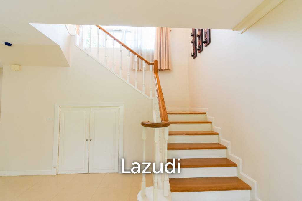 2,400 Sqm 7 Bed 7 Bath Villa For Sale